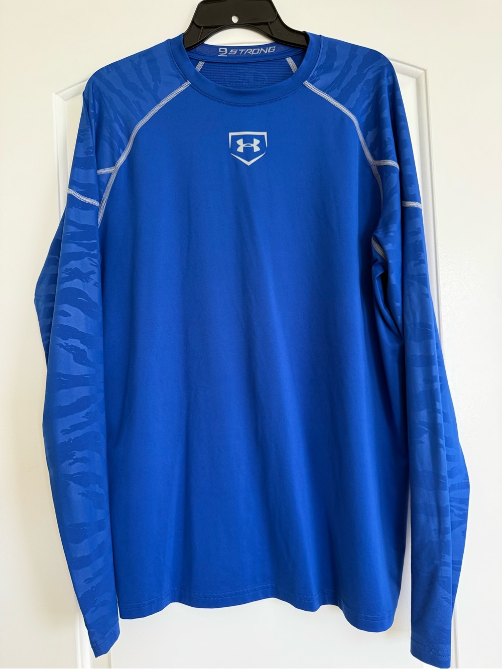 Under Armour Men's Long Sleeve Performance Shirt in Royal Blue with Camo Sleeves
